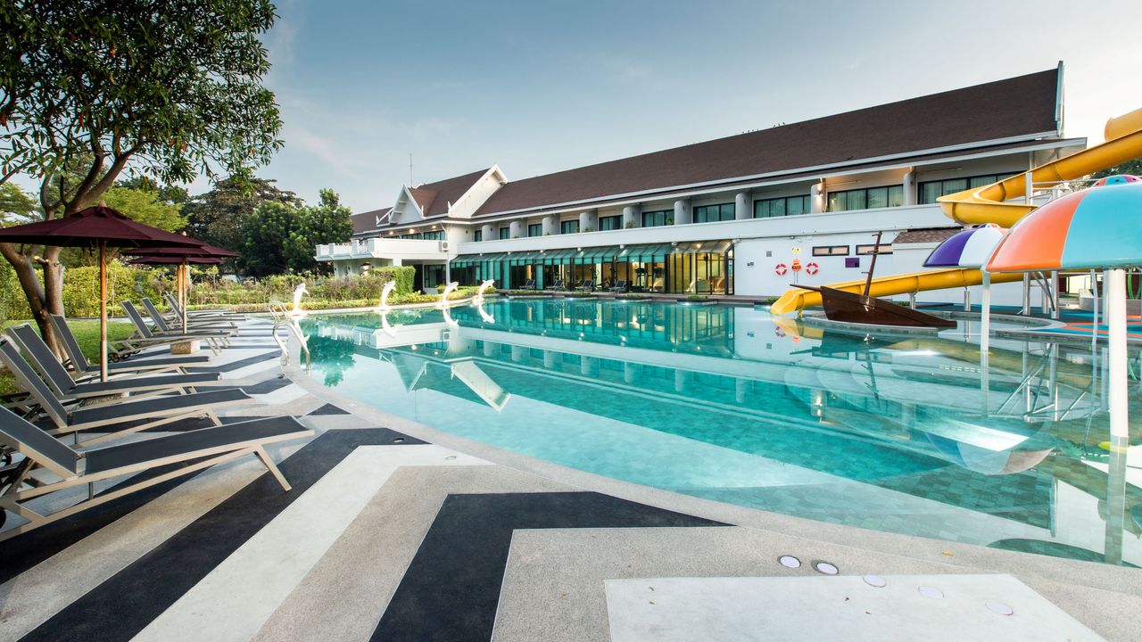 ที่พักบางแสนติดทะเล